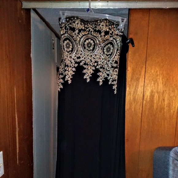 Prom/Homecoming Dress - Picture 6 of 6